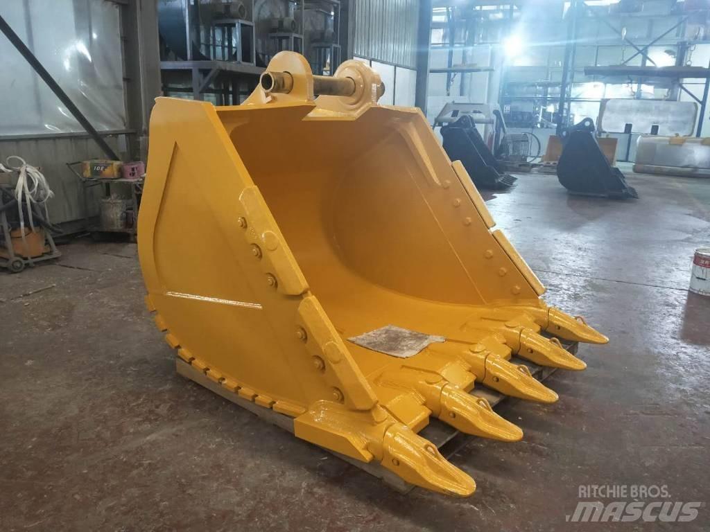 Komatsu PC 200-7 Buckets