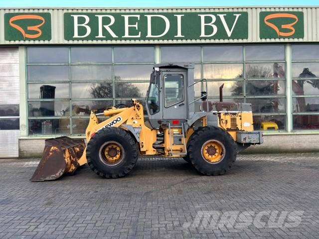 Daewoo MC 200 Wheel loaders