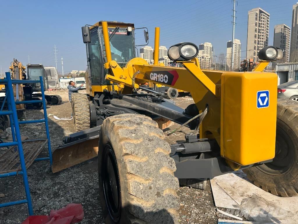 XCMG GR 180 Graders