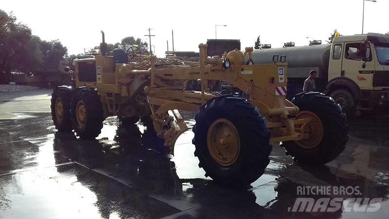 CAT 12 F Graders