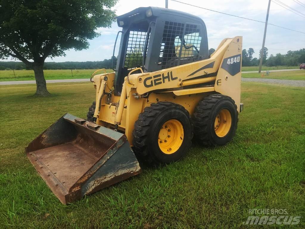Gehl 4840 E Skid steer loaders