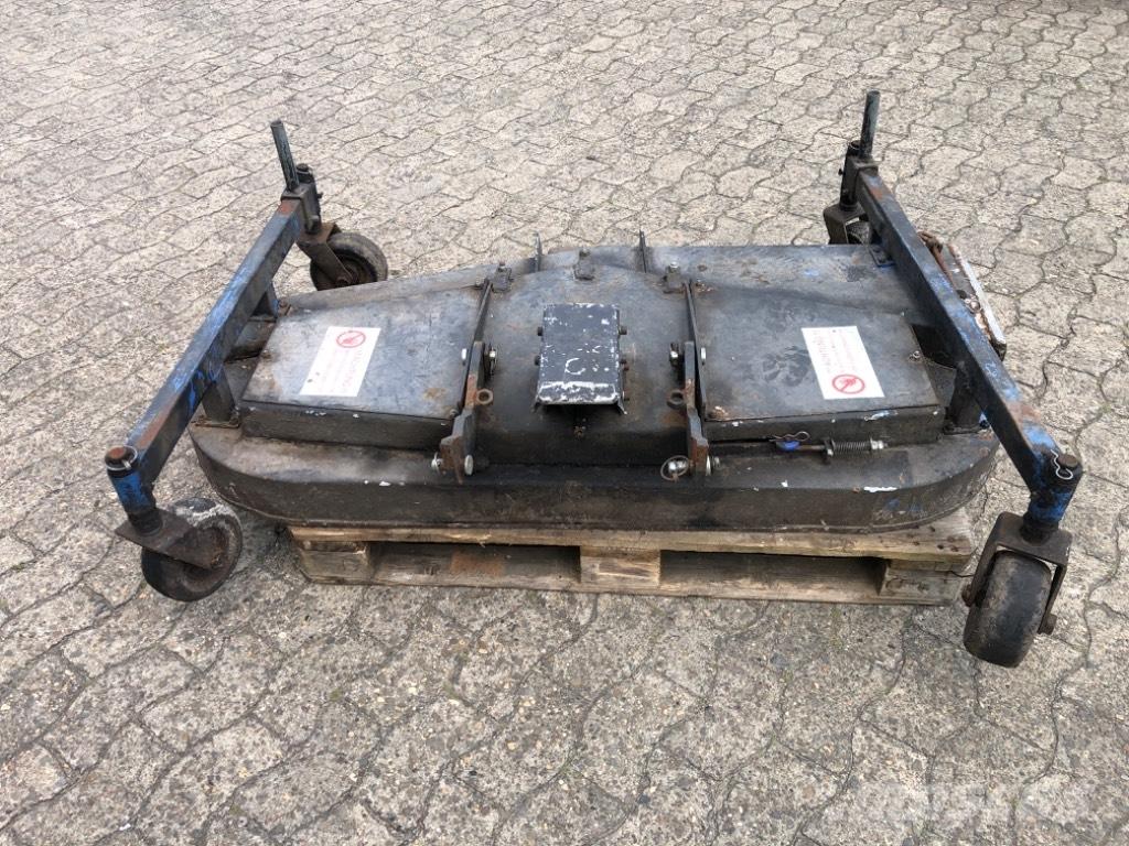 Iseki SSM 60 Mähwerk Compact tractor attachments