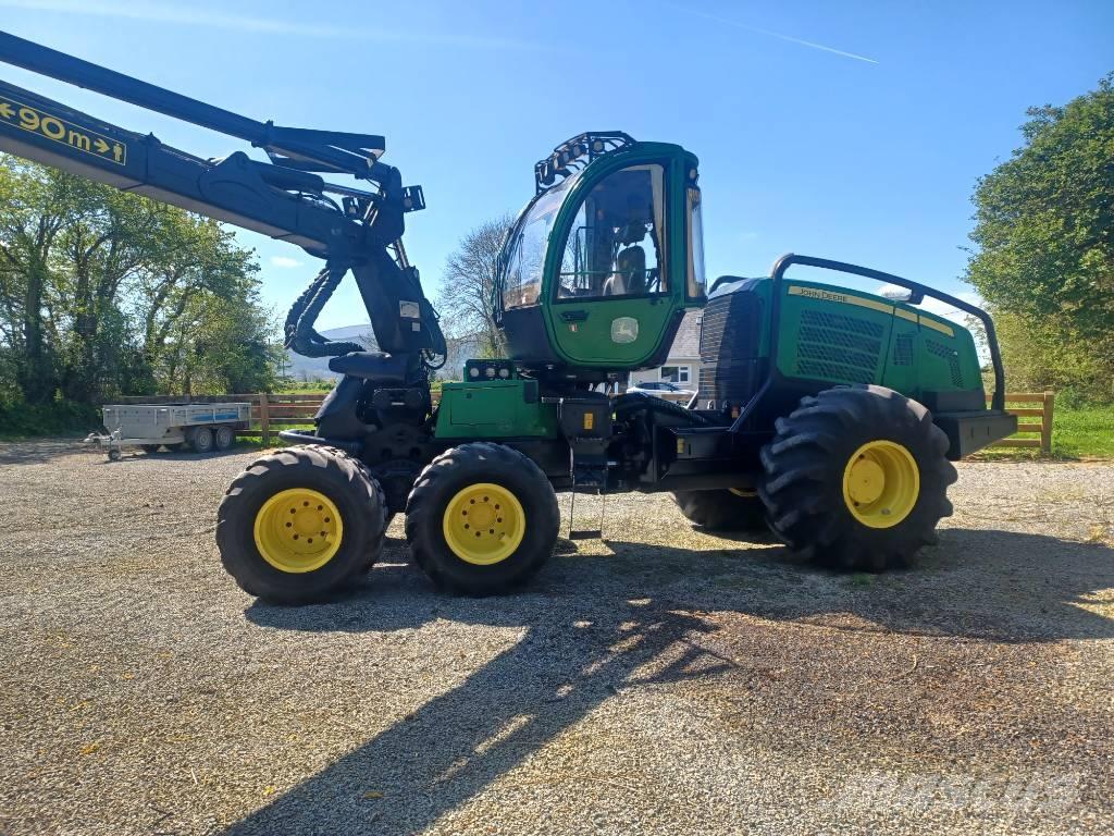John Deere 1070e Harvesters