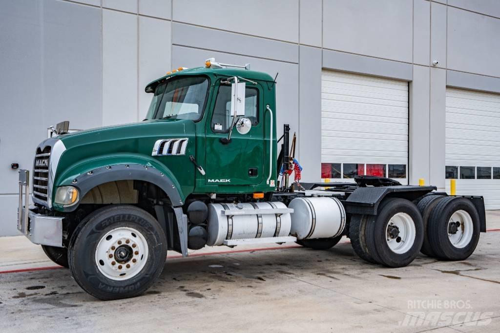 Mack Granite Prime Movers