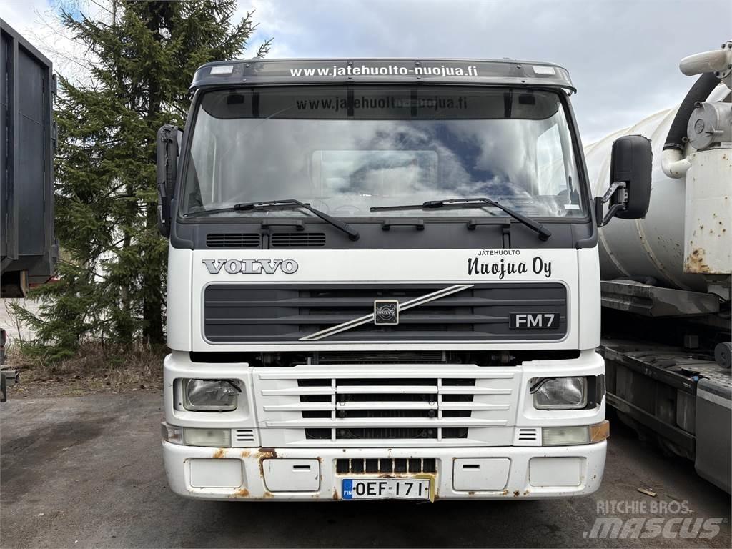 Volvo FM7 Demountable trucks