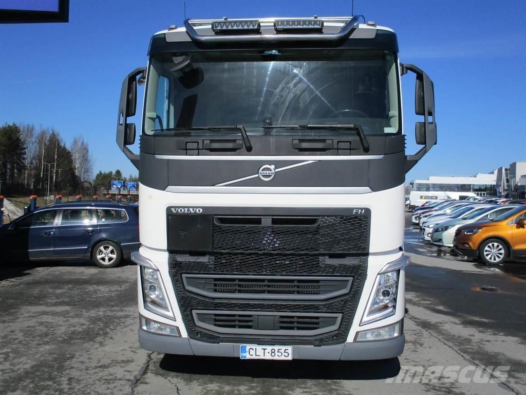 Volvo FH Chassis Cab trucks