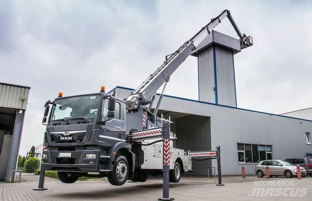Klaas K950 RHX All terrain cranes