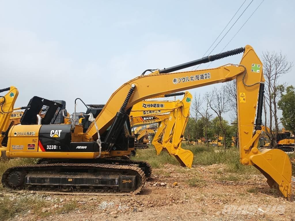 CAT 323D2 Crawler excavators