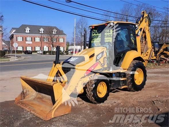 CAT 420F2 Backhoe