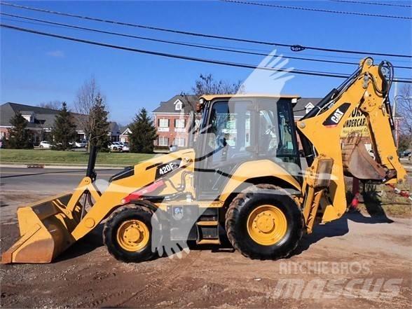CAT 420F2 Backhoe