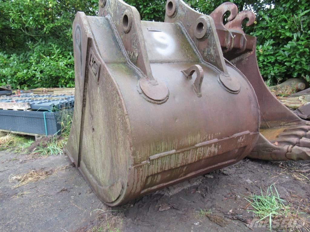 CAT 325 B Buckets