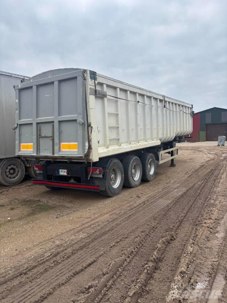 SDC Trailers LTD Curtain sider semi-trailers