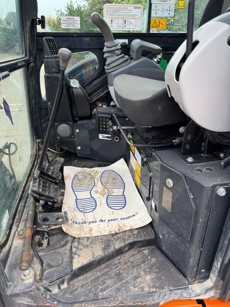 Hitachi zx26 Mini excavators < 7t (Mini diggers)