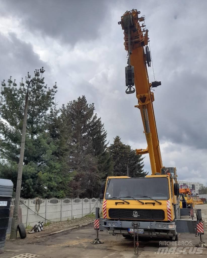 Grove GMK 4075 All terrain cranes