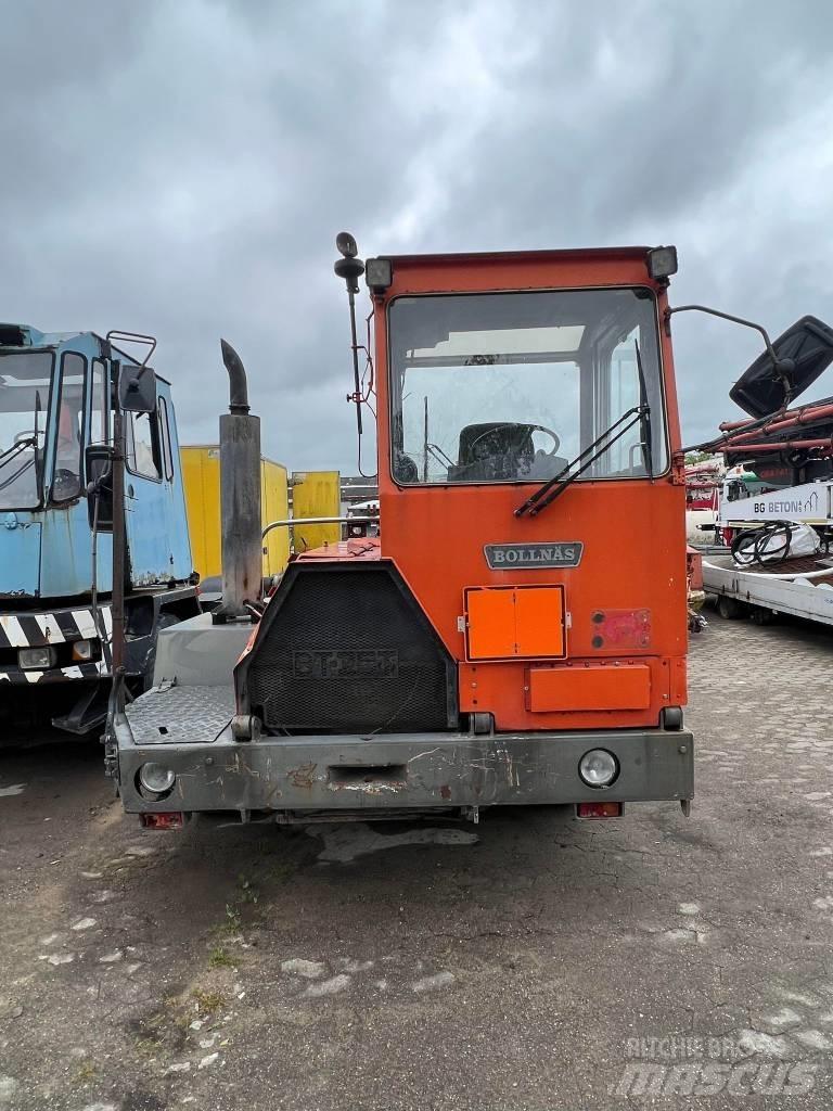 Bollnäs BT25T Terminal tractors