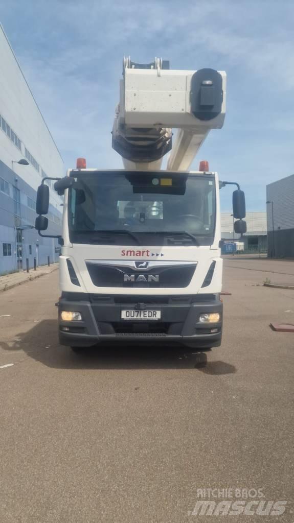Ruthmann T510 Truck mounted platforms