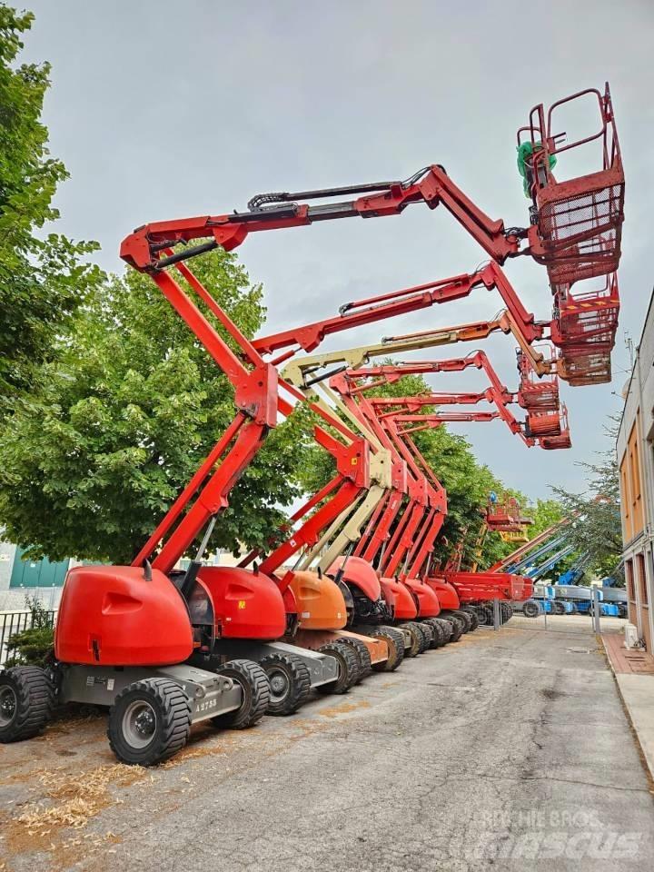 JLG 450 AJ Articulated boom lifts