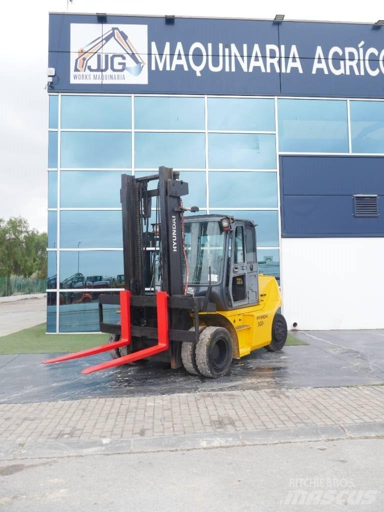 Hyundai 50 D-9 Diesel trucks