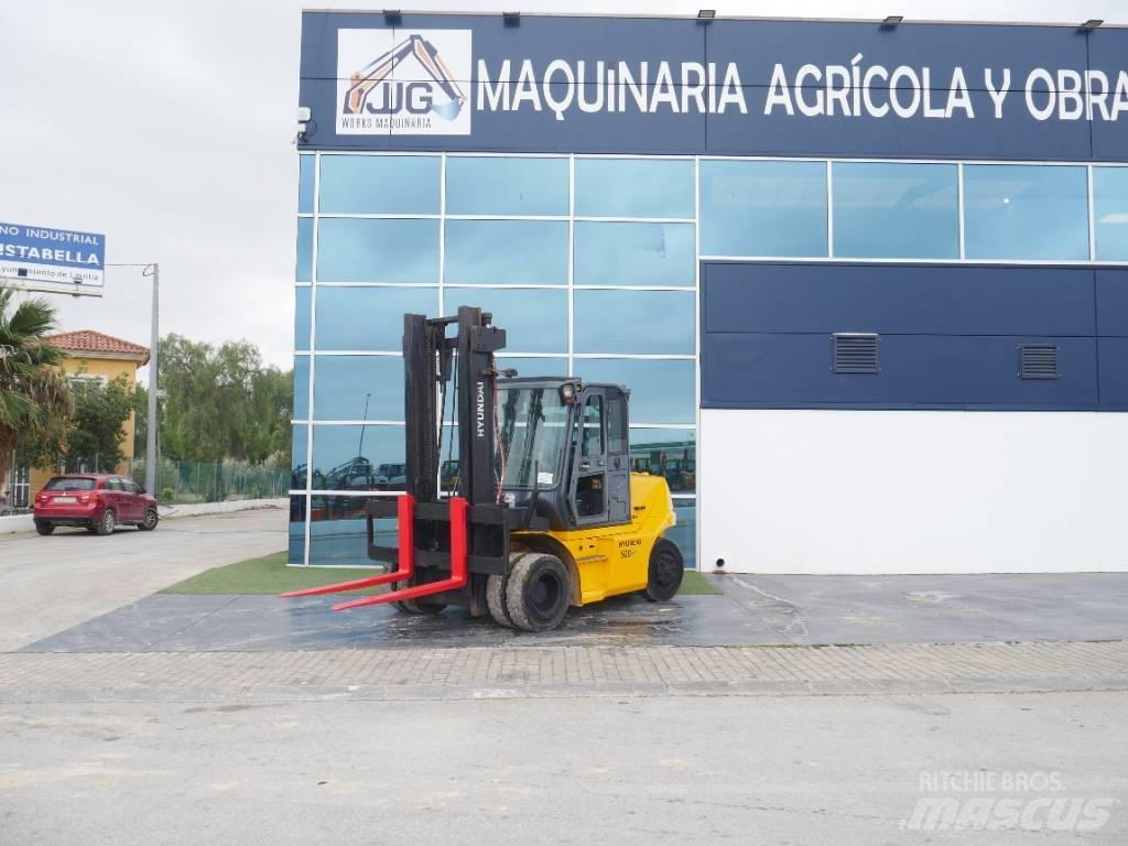 Hyundai 50 D-9 Diesel trucks
