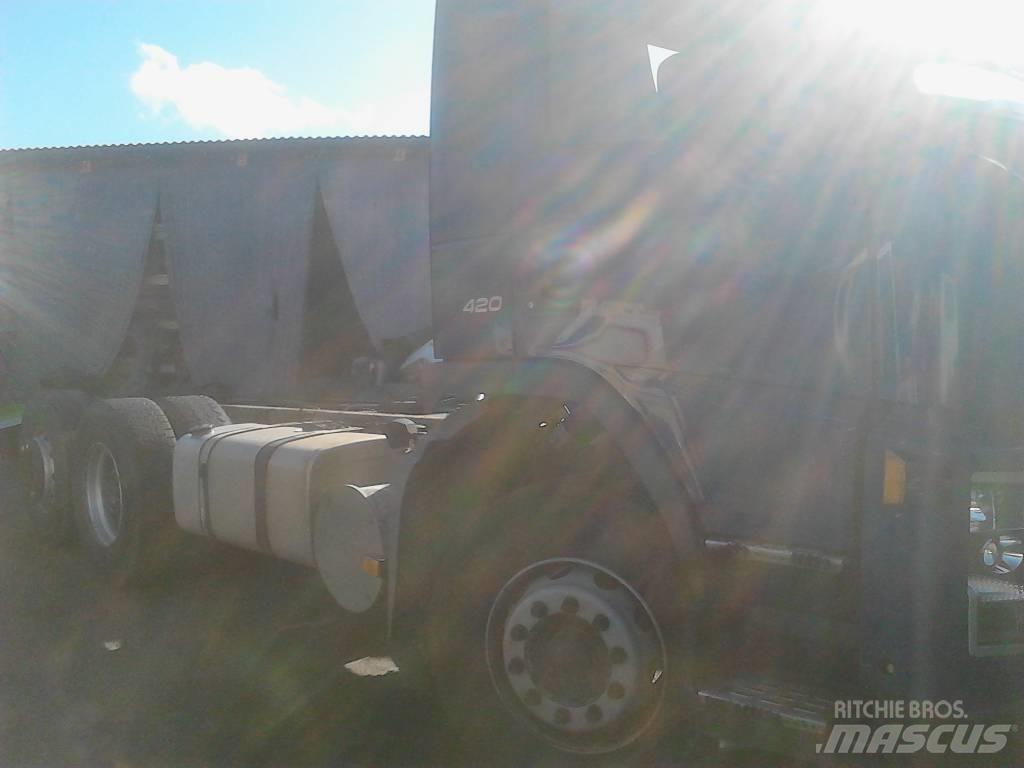 Volvo FM12 420 Chassis Cab trucks