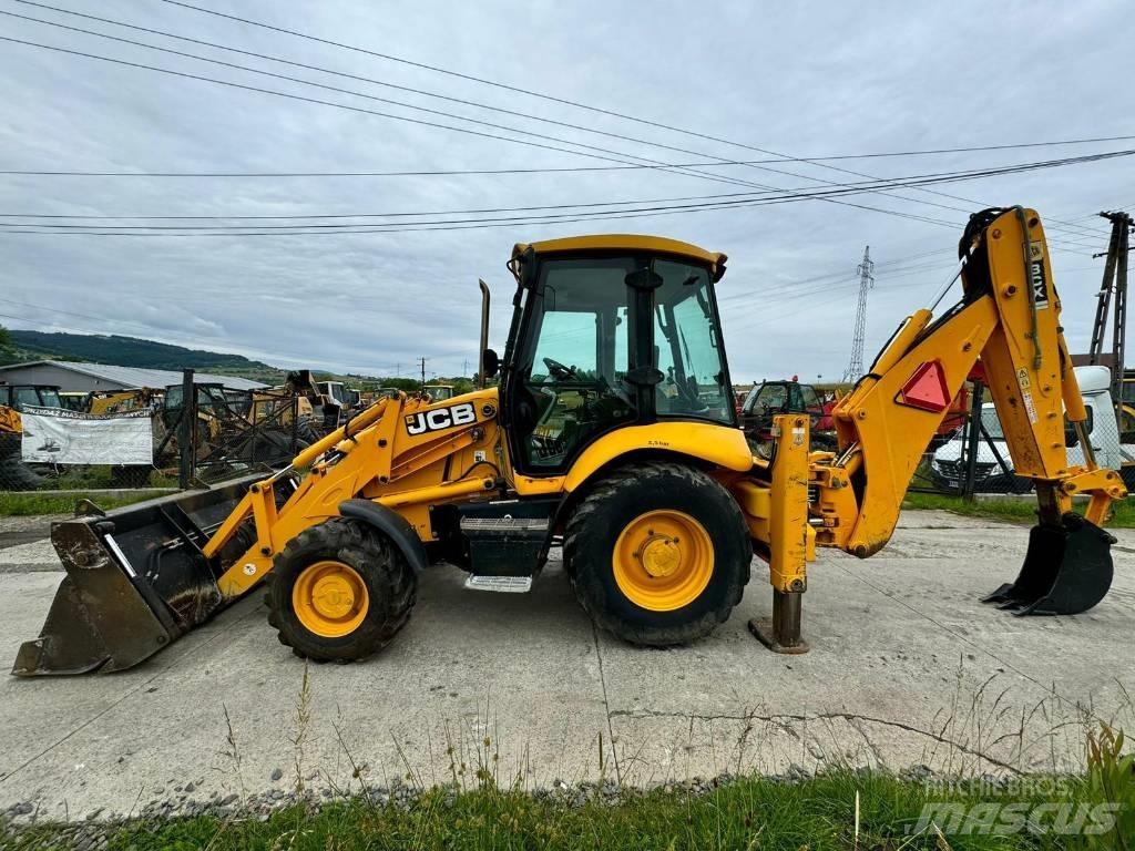 JCB 3CX Backhoe