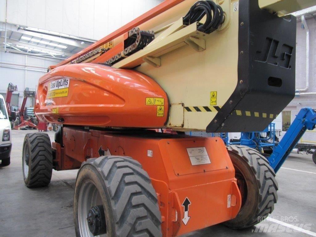 JLG 1250 AJP Articulated boom lifts