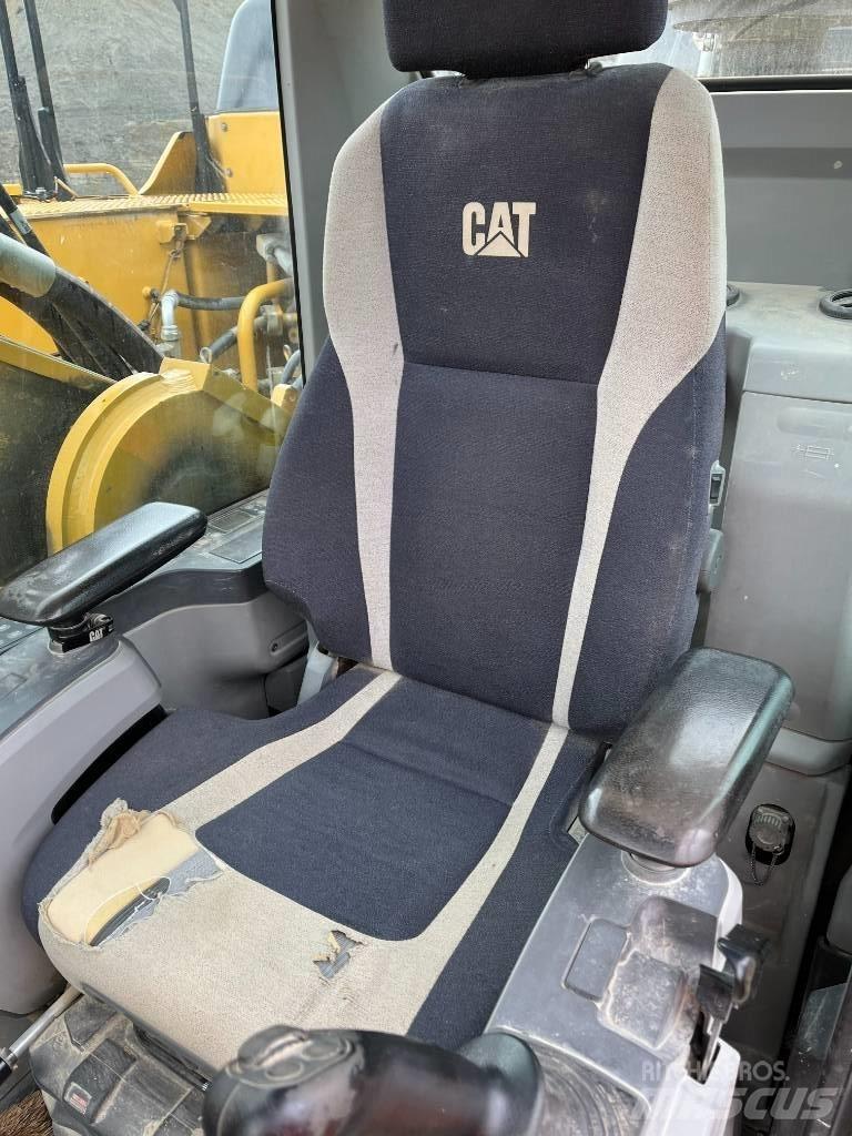 CAT 349EL Crawler excavators