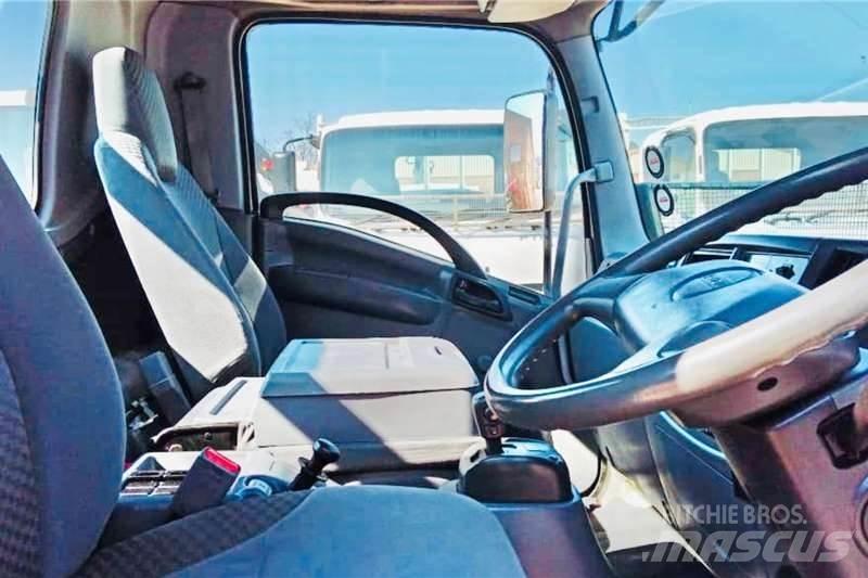 Isuzu FRR 600 AMT Other trucks