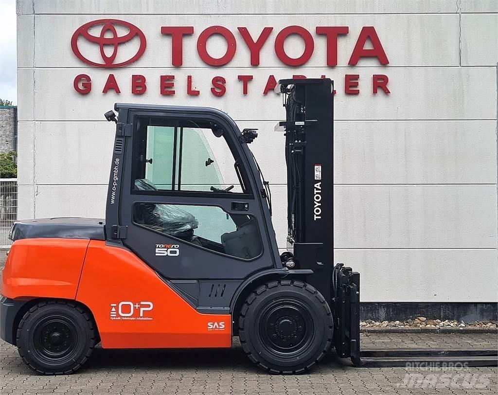 Toyota 40-8FD50N Diesel trucks