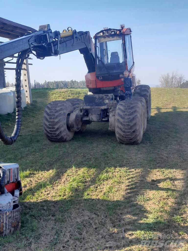 Valmet 941 Feller bunchers