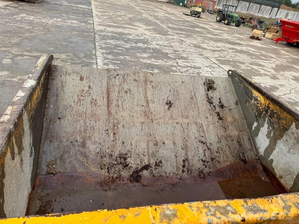 Thwaites 6 Tonne Site dumpers