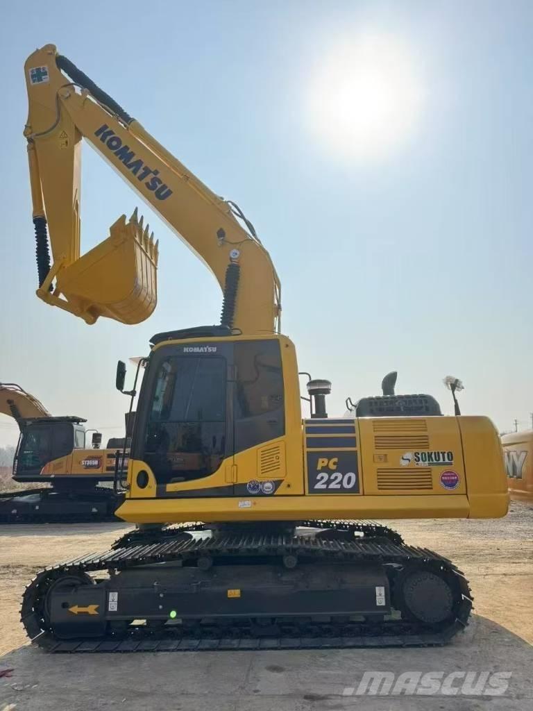 Komatsu 220-8 Crawler excavators