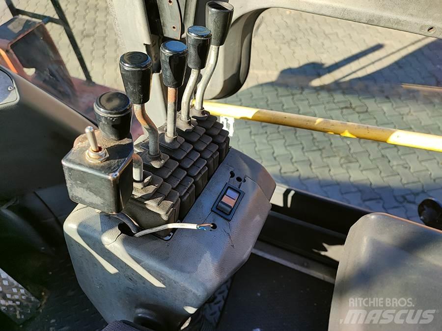 Kalmar DCE 150-12 Diesel trucks
