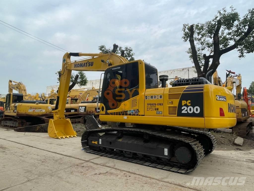 Komatsu PC 200-8 Crawler excavators