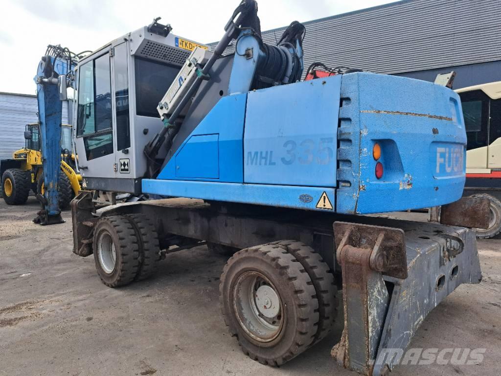 Fuchs MHL335 Waste / industry handlers