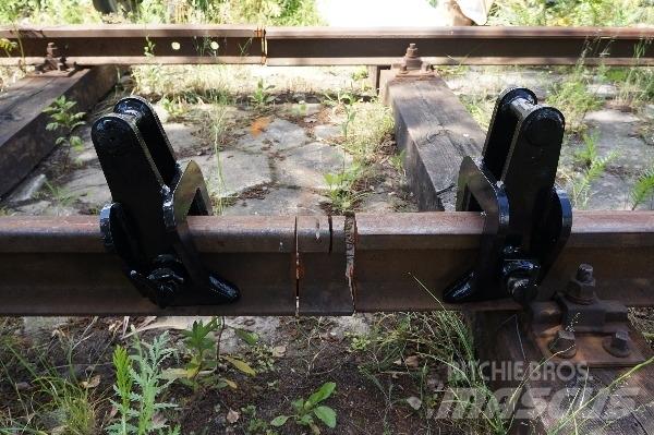  Rail carrying tongs Rail Maintenance