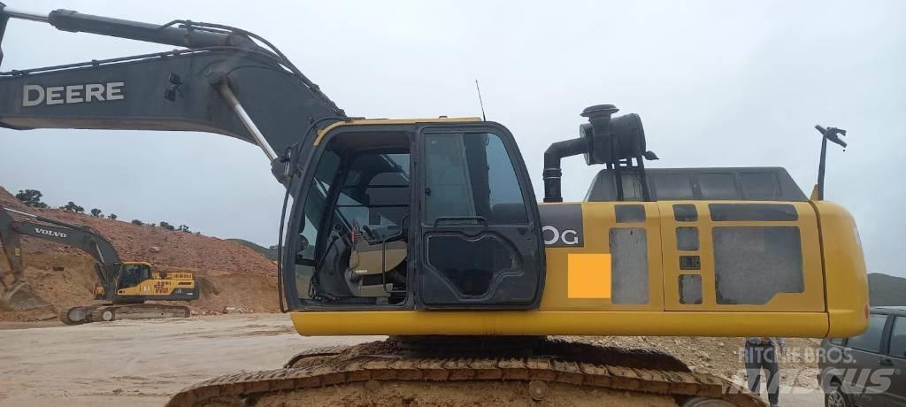 John Deere 350G Crawler excavators