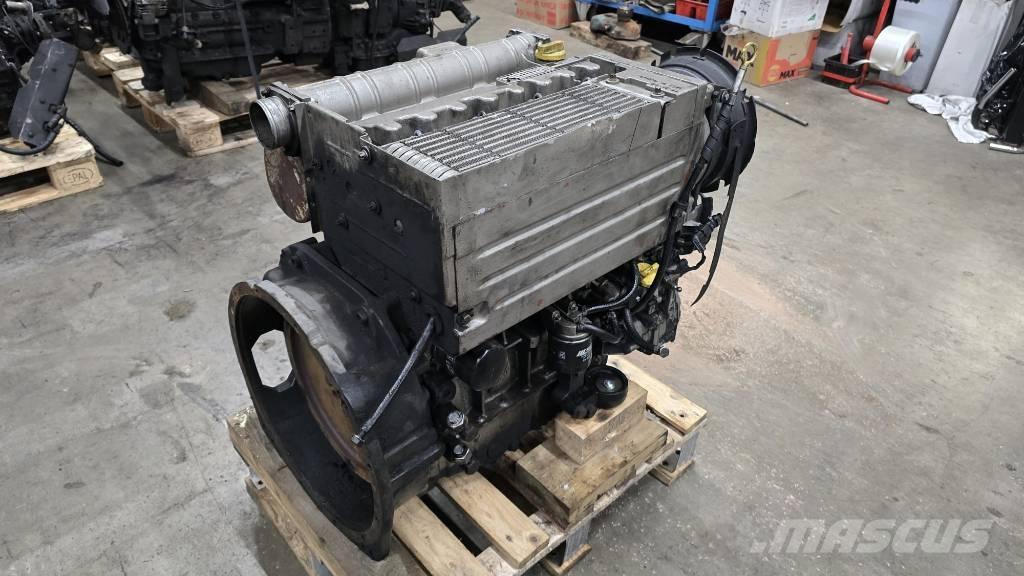 Deutz F4L2011 Engines