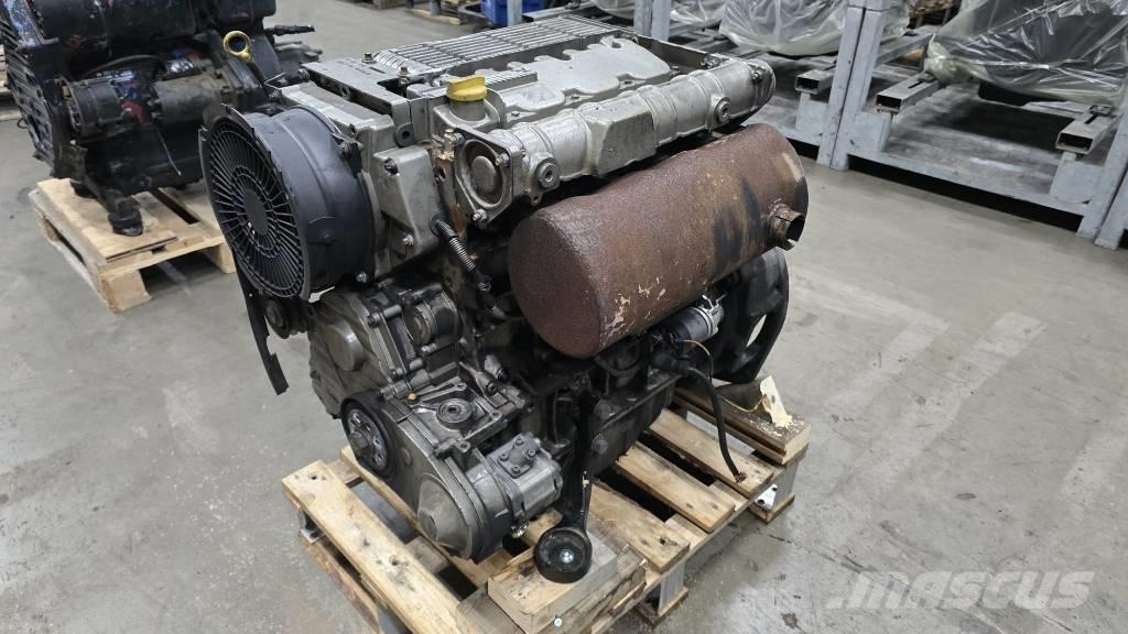 Deutz F4L2011 Engines