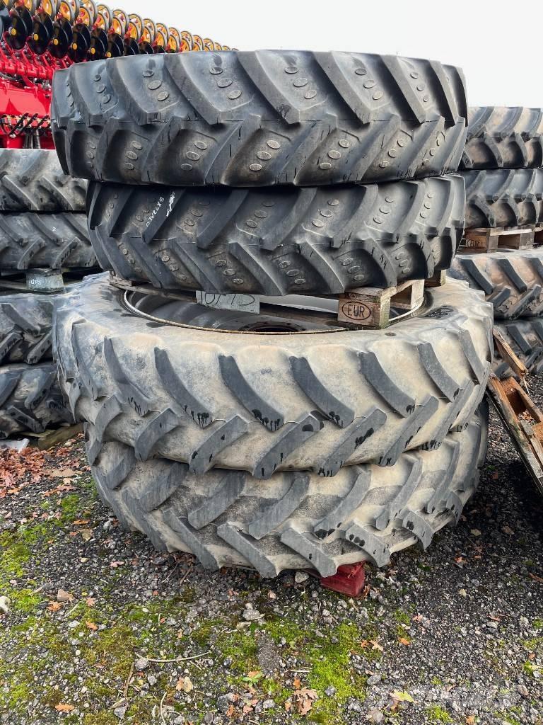 Mitas SET OF WHEELS Tyres, wheels and rims