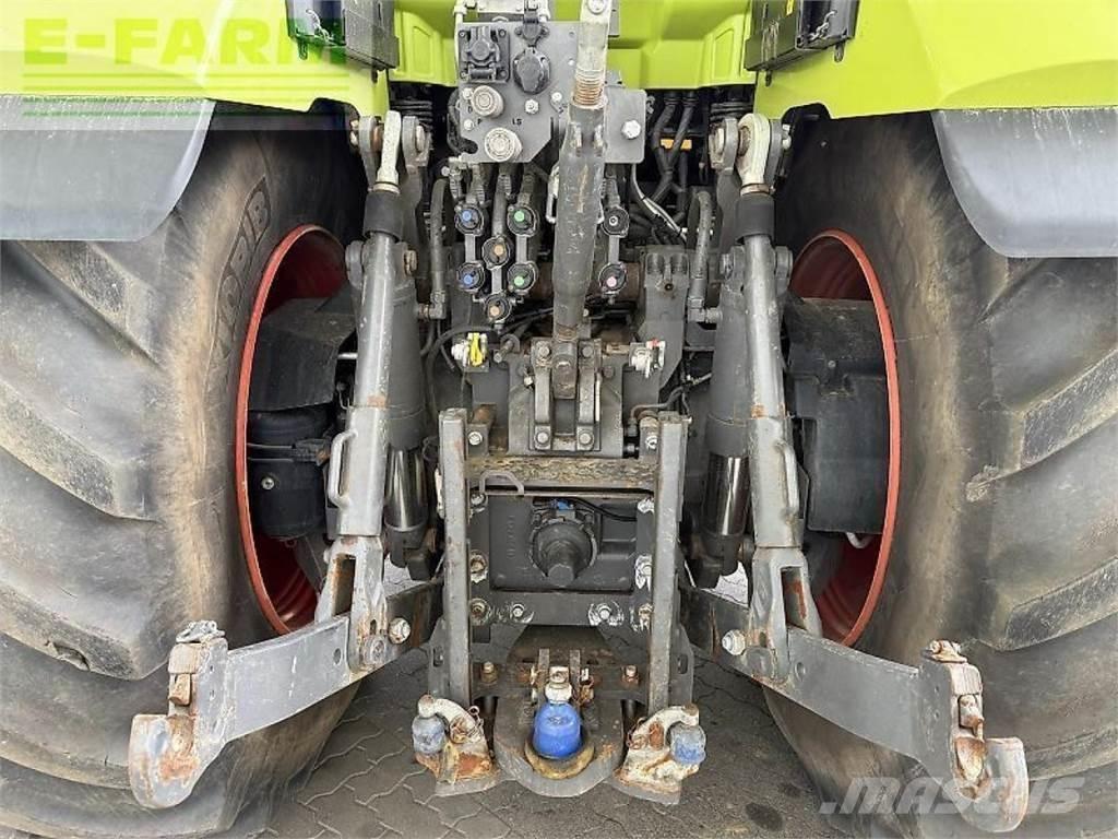 CLAAS axion 960 Tractors