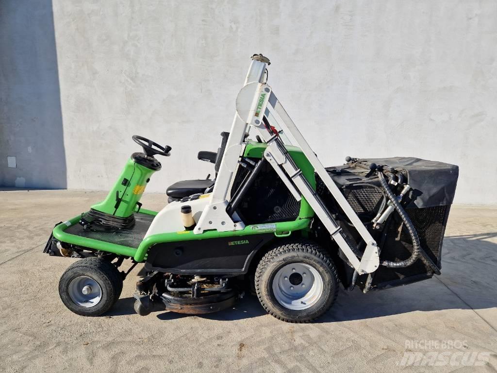 Etesia 124D Mounted and trailed mowers