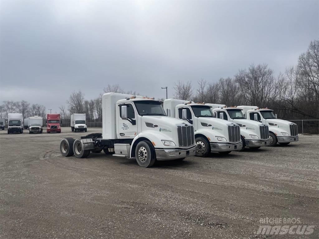 Peterbilt 579 Prime Movers