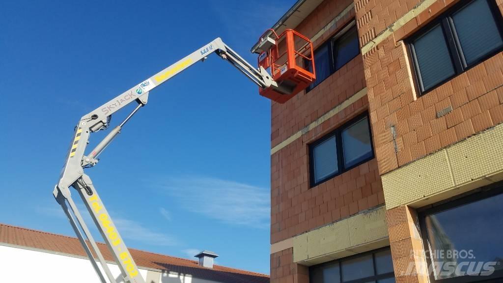 SkyJack SJKB 12 Articulated boom lifts