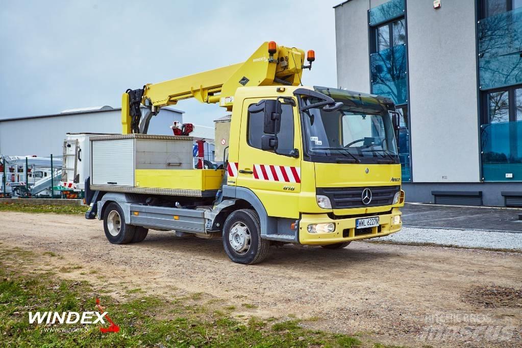 VERSALIFT VT-51-NF Truck mounted platforms