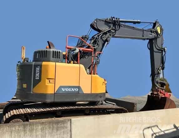 Volvo ECR 235 E Crawler excavators