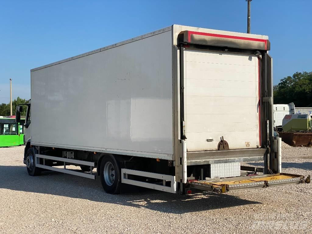 DAF LF55.220 Temperature controlled trucks