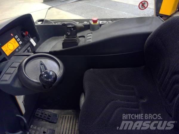 Jungheinrich ETV 214 Reach truck