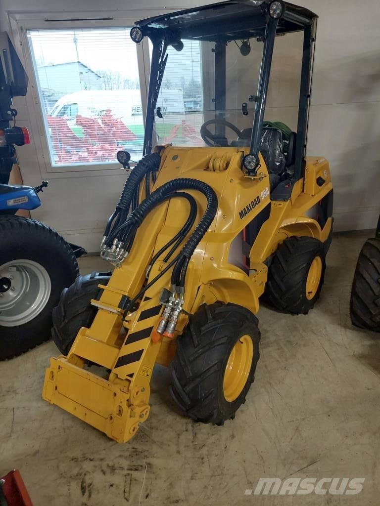  Maxload 950 Multi-purpose loaders