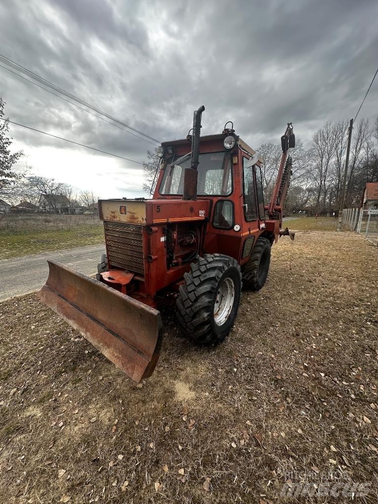 Ditch Witch 6510 Trenchers